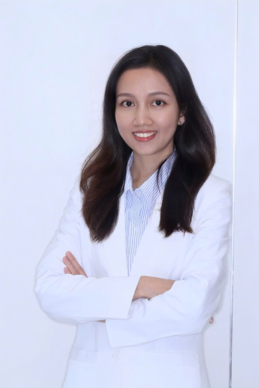 Dr Thuy Ho